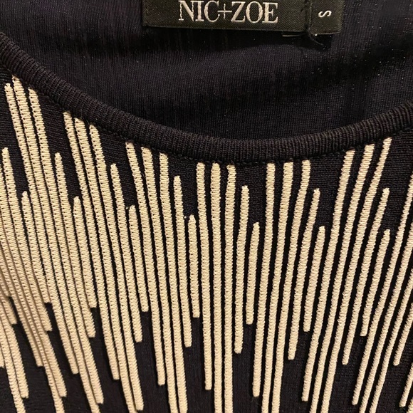 NIC+ZOE navy knit stripe sleeveless fit and flare dress size S - Picture 4 of 6